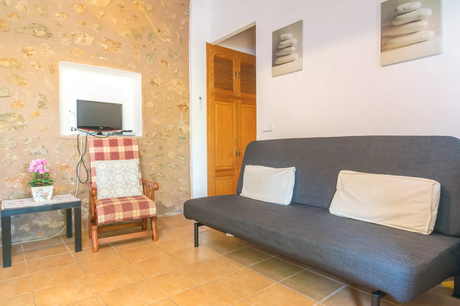 Can Fabiol - Adults Only-Woonkamer