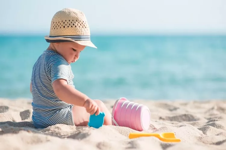 	Parterowe domki wakacyjne dla 5 osób Sarbinowo-Gebieden zomer 1km