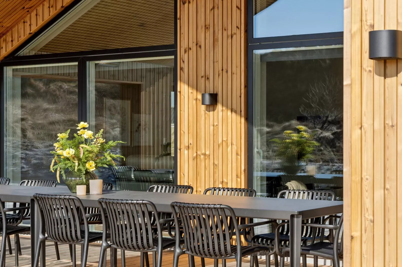 5-sterren vakantiehuis in Henne Beach-Buitenlucht