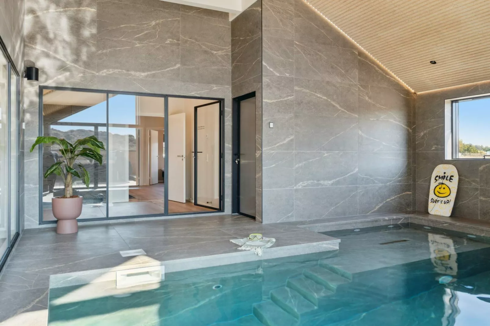 5-sterren vakantiehuis in Henne Beach-Zwembad
