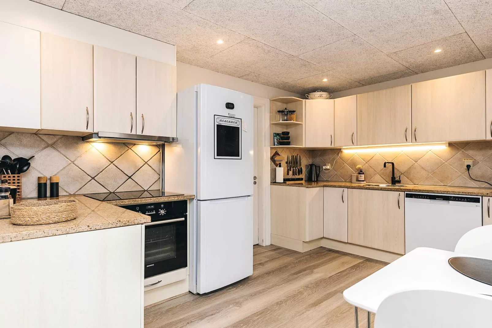 8 persoons vakantie huis in Bagenkop-By Traum-Binnen