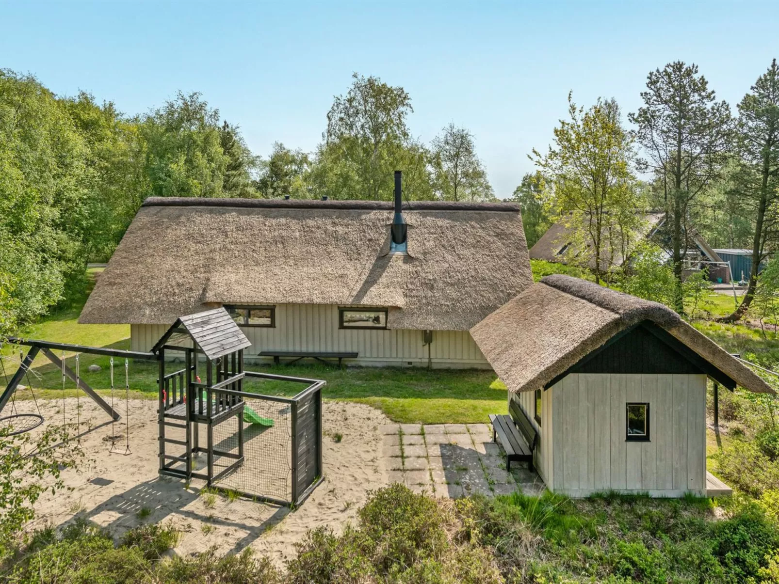 "Aghwith" - 1.2km from the sea-Buiten