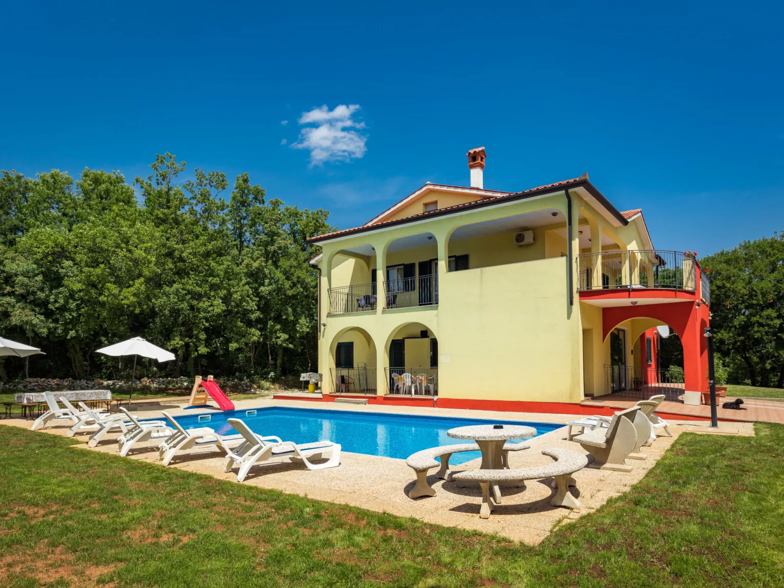 Villa Tanne-Buiten