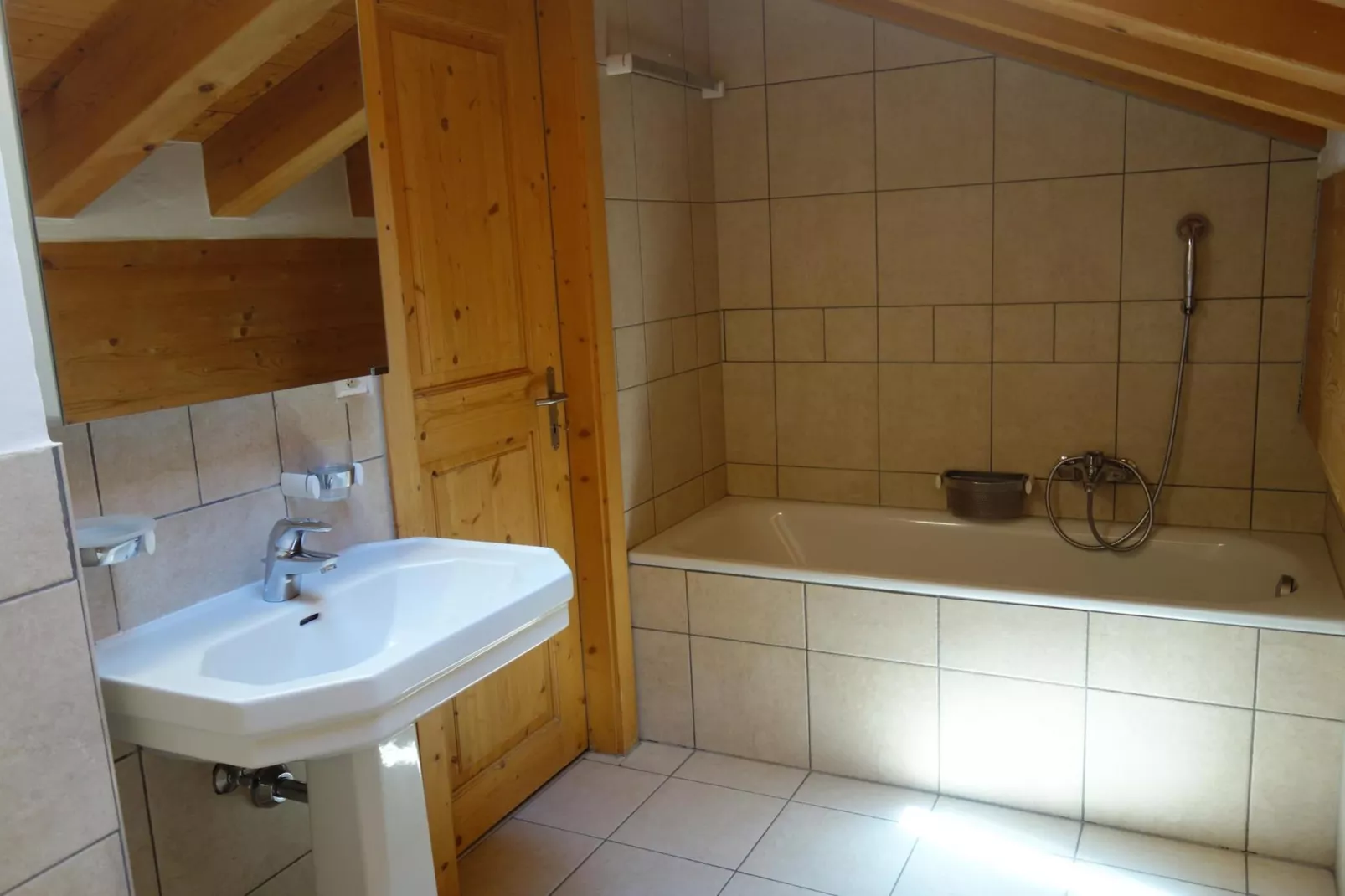 Plein Ciel VA 051 - MOUNTAIN apartment 8 pers-Badkamer