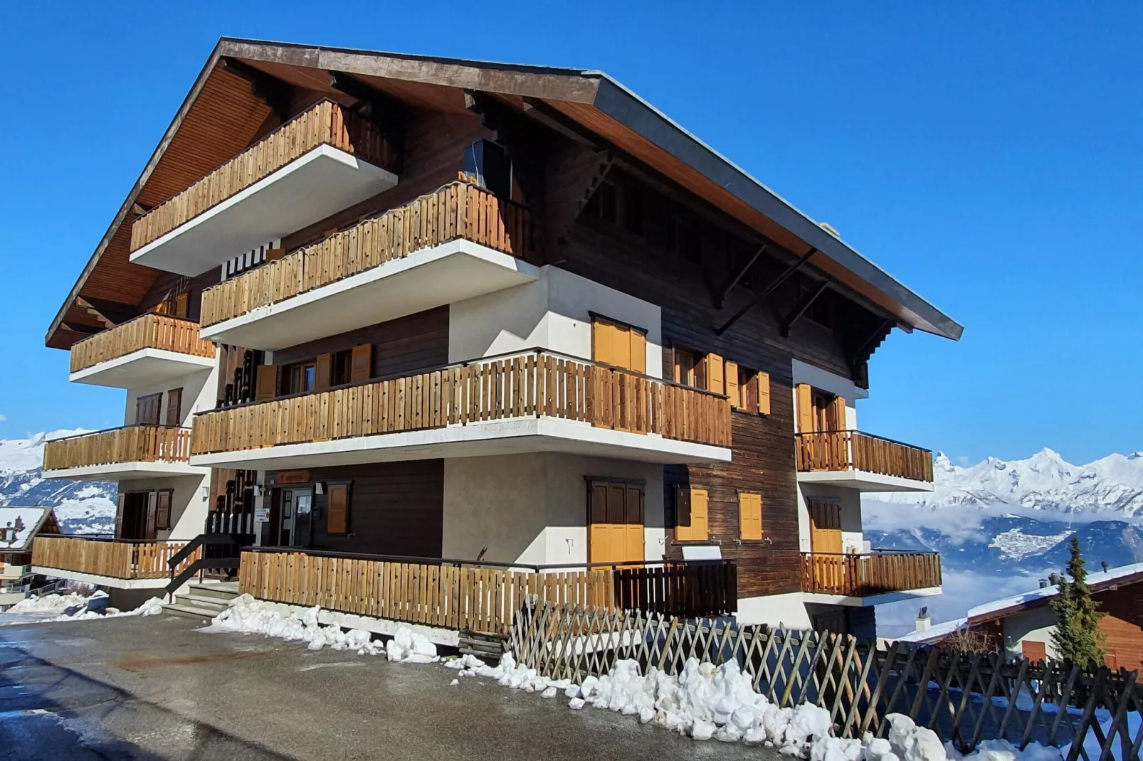 Greppons P 011 - MOUNTAIN apartment 6 pers-Buitenkant zomer