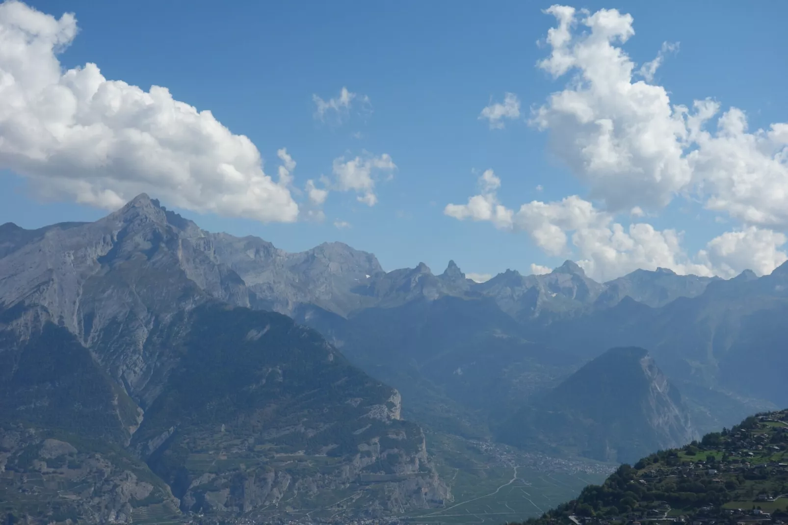 Greppons P 011 - MOUNTAIN apartment 6 pers-Buitenkant zomer
