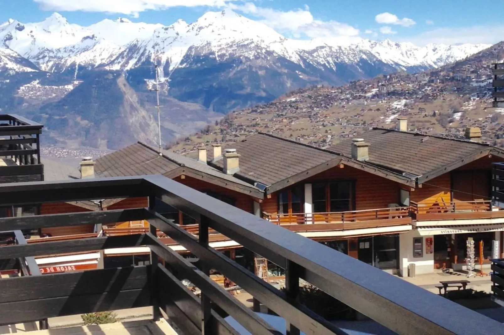 Combyre C 035 - COMFORTABLE apartment 6 pers-Terrasbalkon