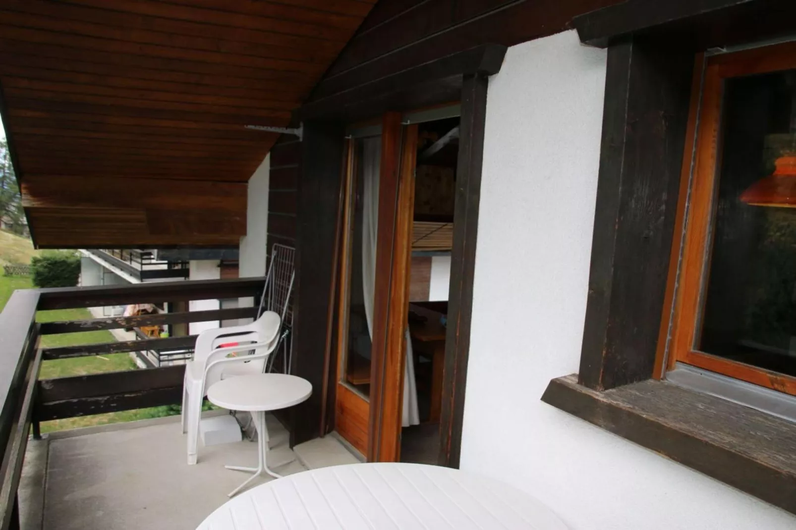 Diablerets D 048 - MOUNTAIN apartment 4 pers-Terrasbalkon