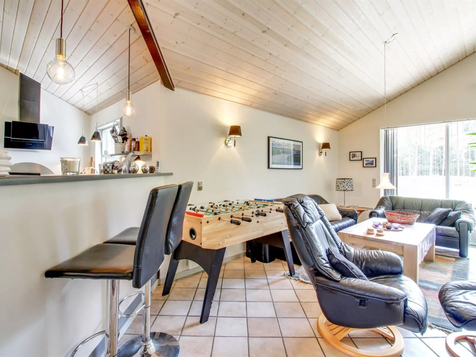 "Sora" - 2km from the sea-Binnen