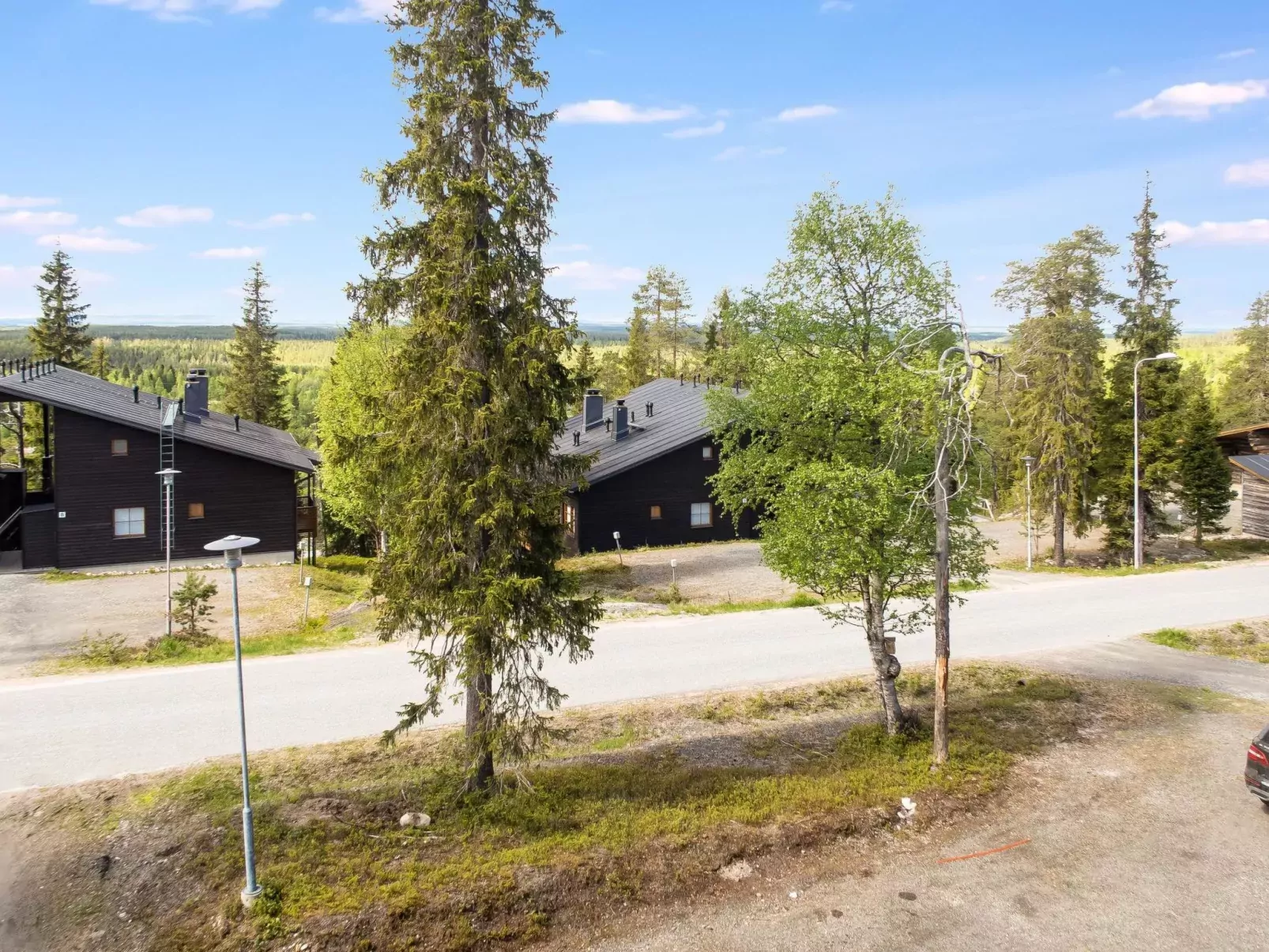 Karhunvartijan linna b16-Buiten
