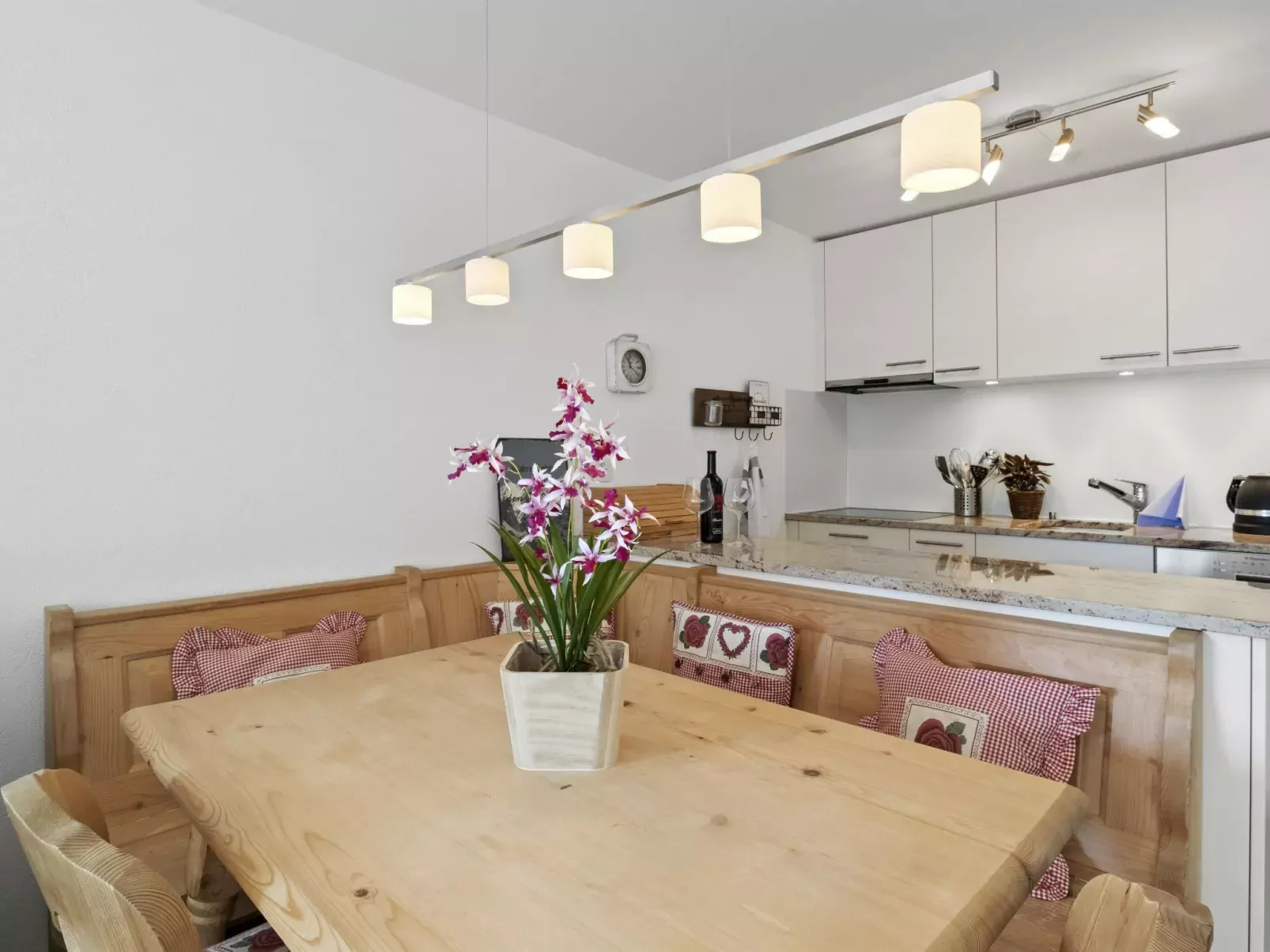 Nr.43 Haus Sotmirana-Binnen