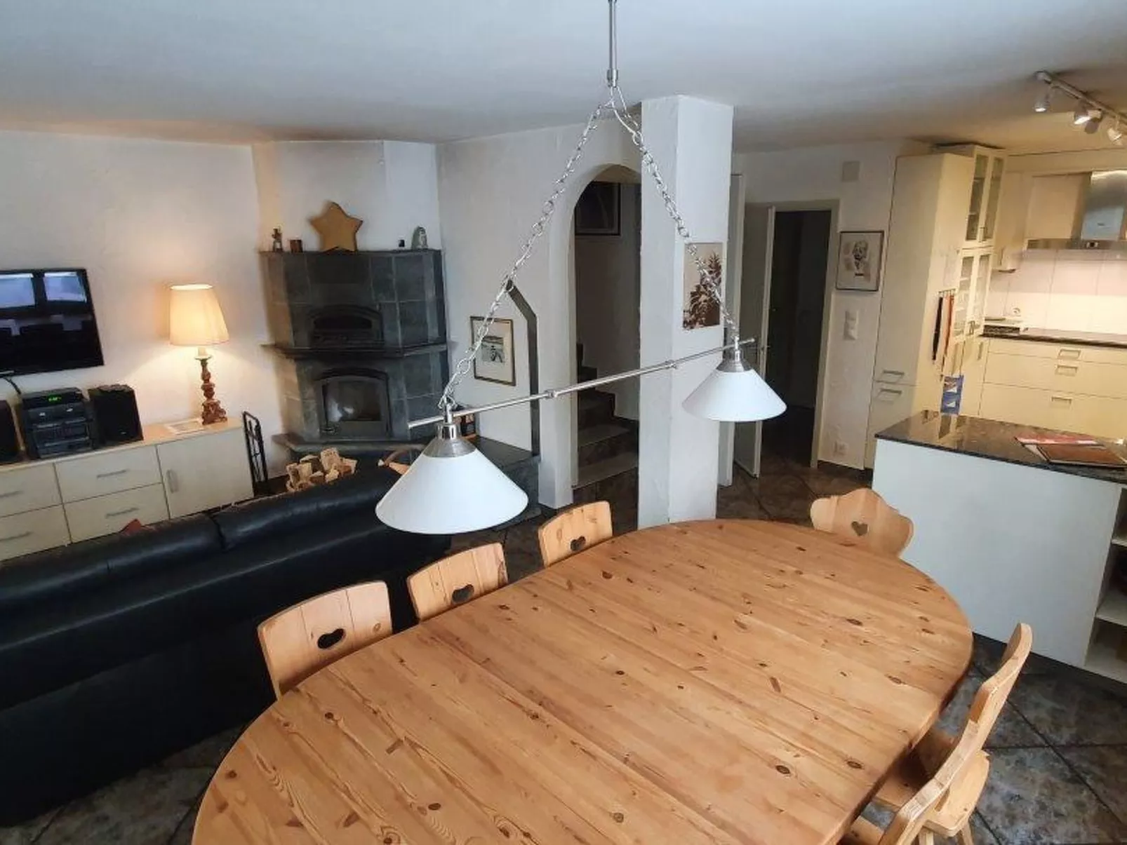 Casa Hofer-Binnen