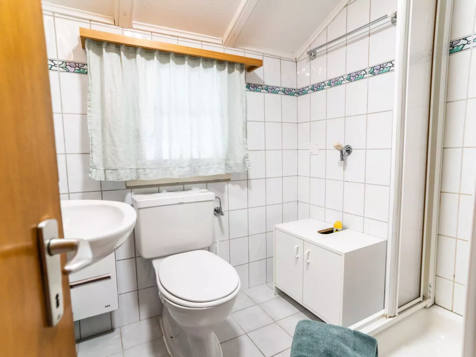 Bürcher Haus 2. OG Süd-Binnen