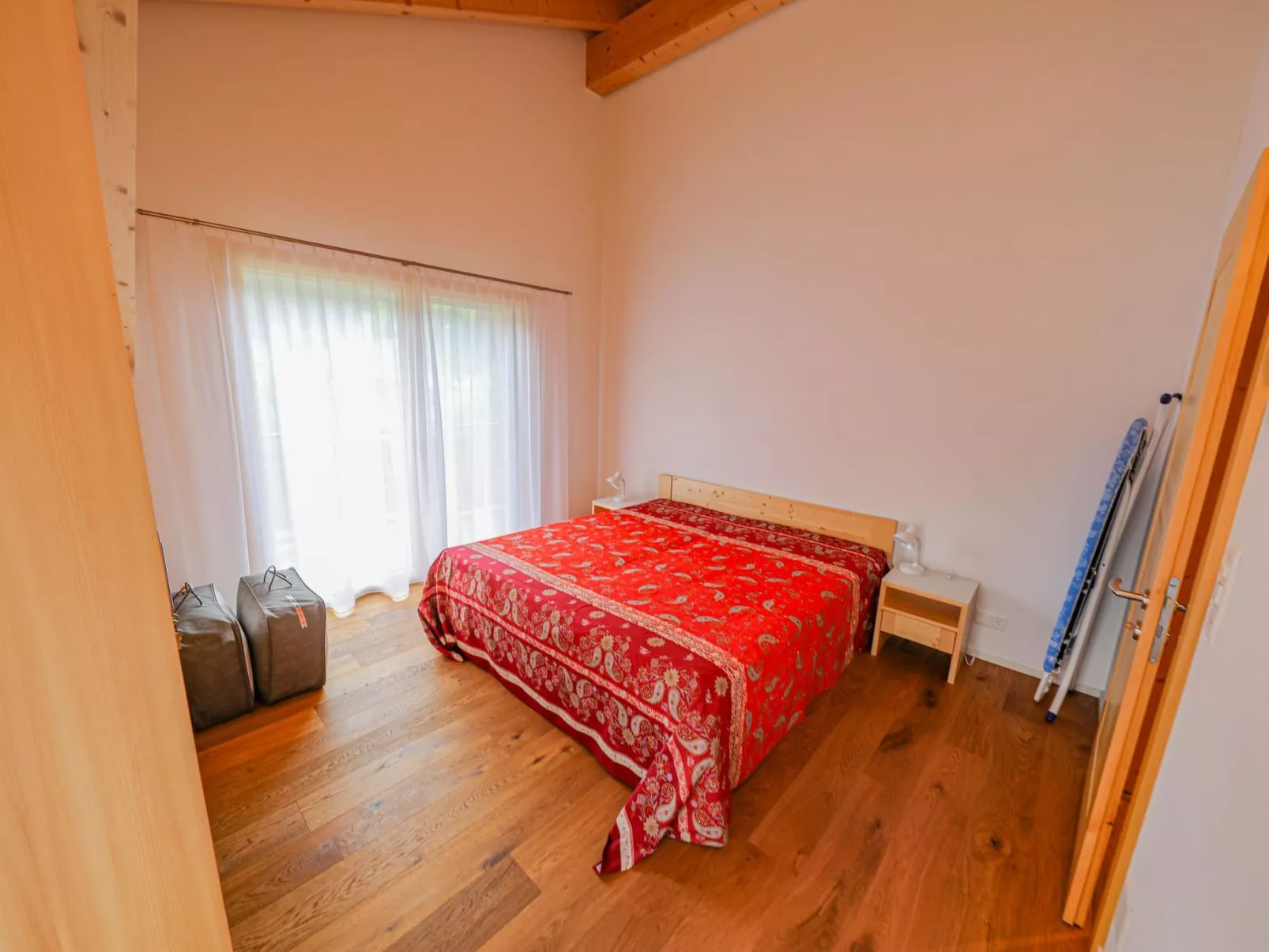 Kronenplatz 11 OG-Binnen