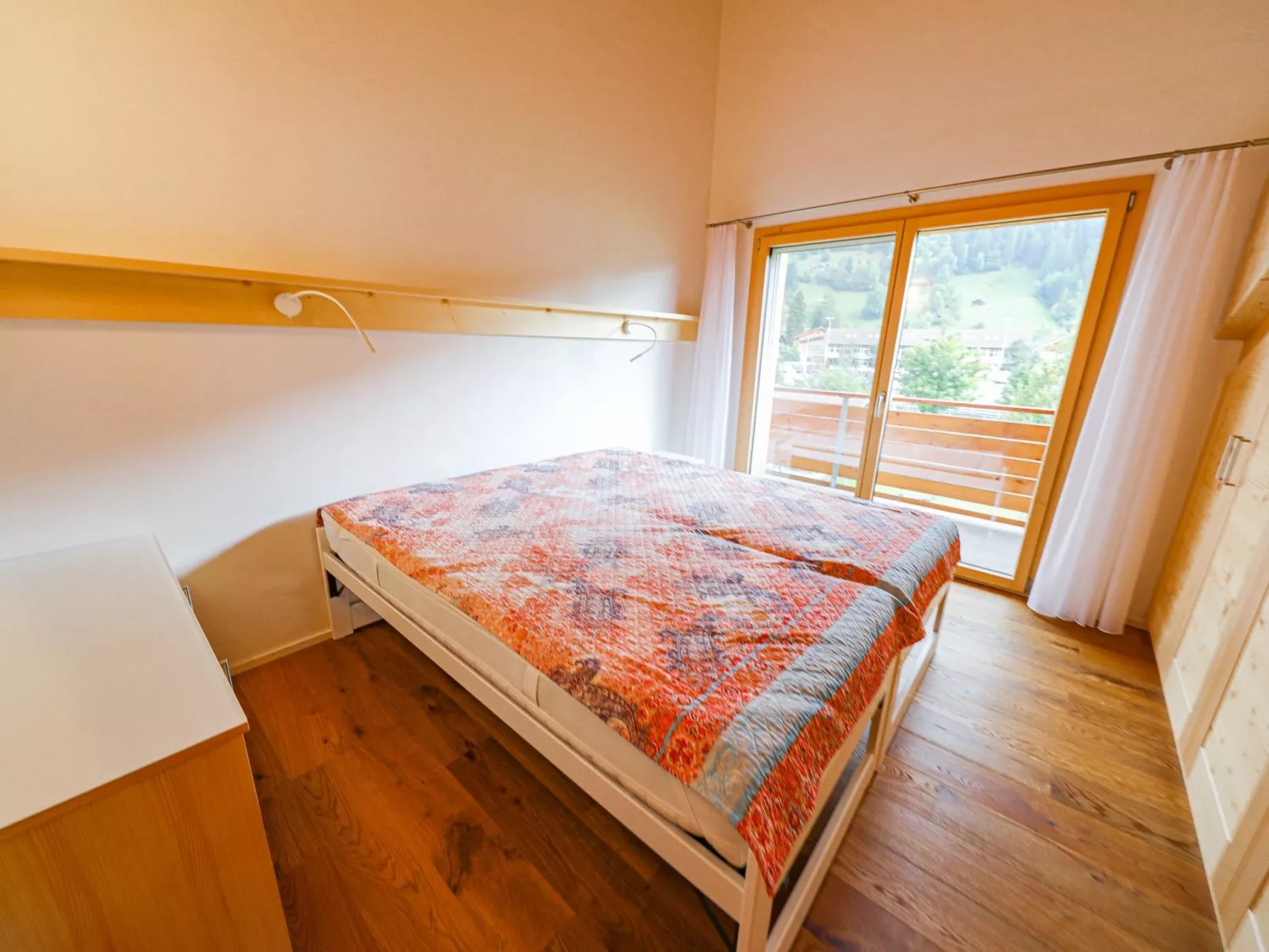 Kronenplatz 11 OG-Binnen