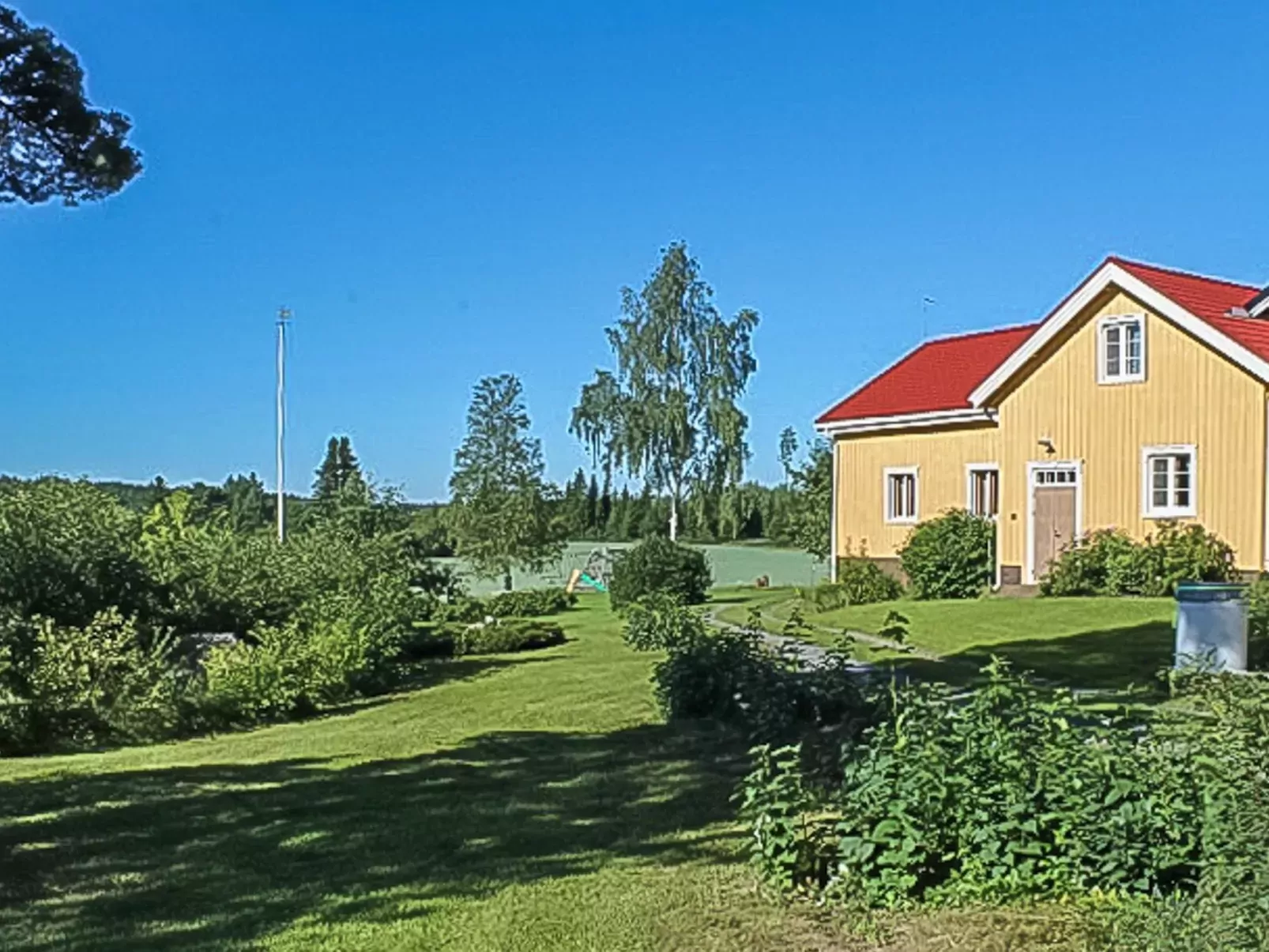Virrin tila-Buiten