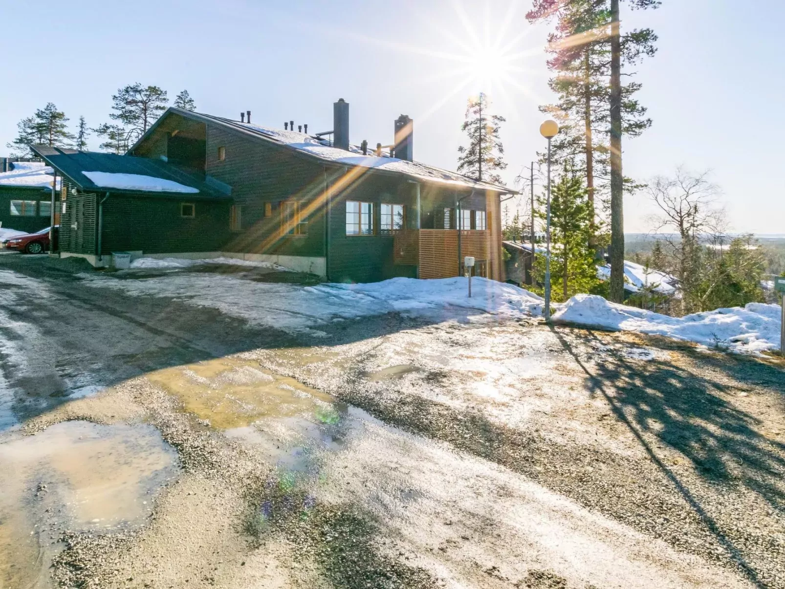 Karhunvartijan kota b1-Buiten