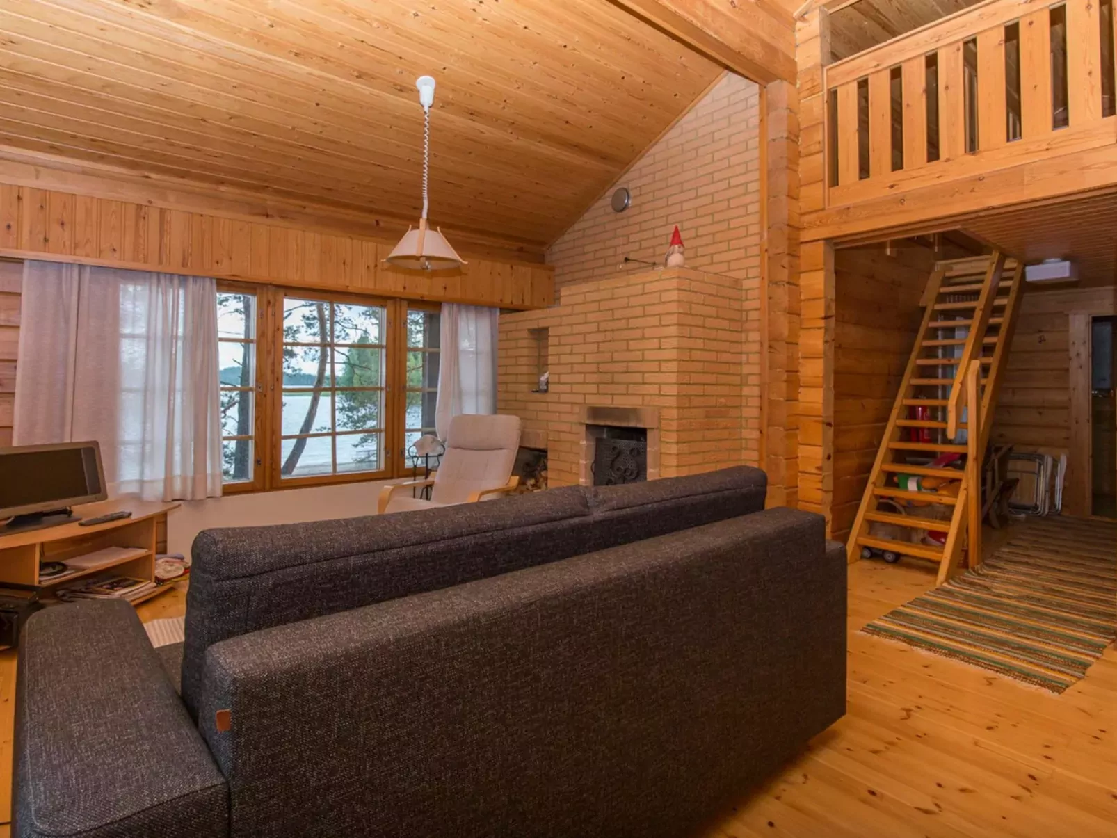 Villa kukkapää-Binnen