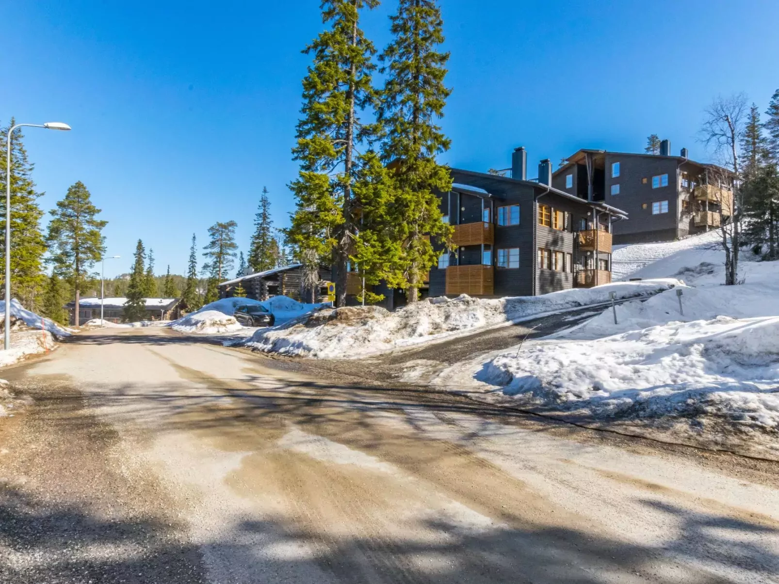 Karhunvartijan linna c22-Buiten