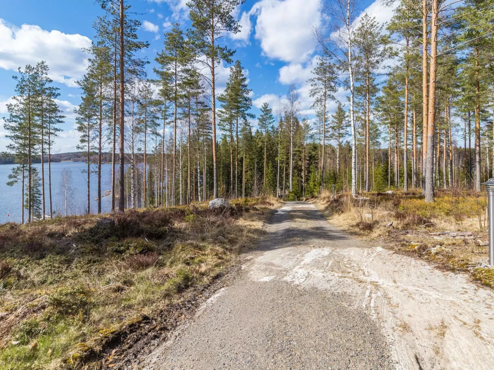 Hämyrinne-Buiten