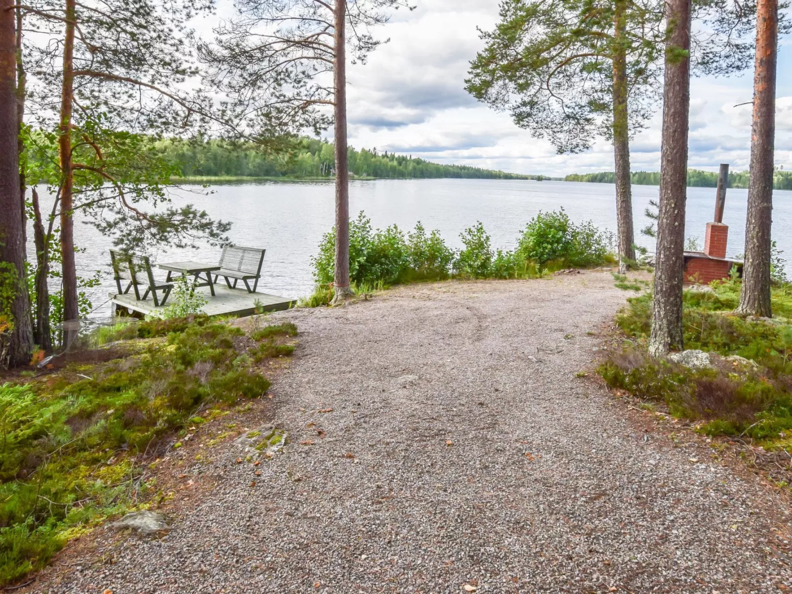 Sieralahden lomakylä, nr 2-Buiten