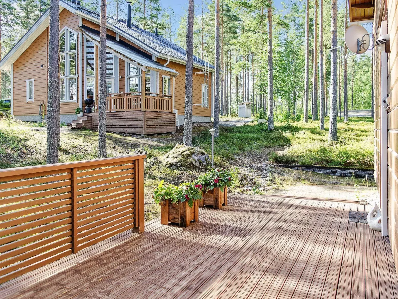 Pielislinna/loma-koli-Buiten