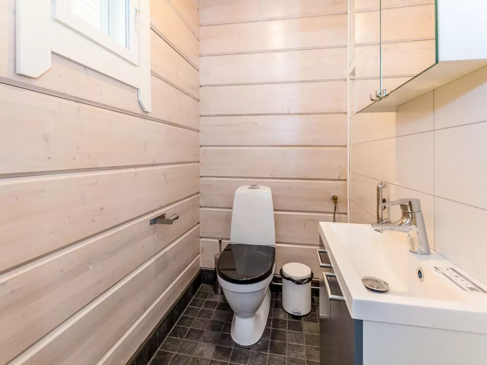 Villa 8 nightingale-Binnen