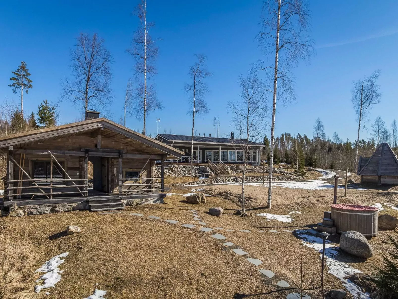 Riemukaari-Buiten