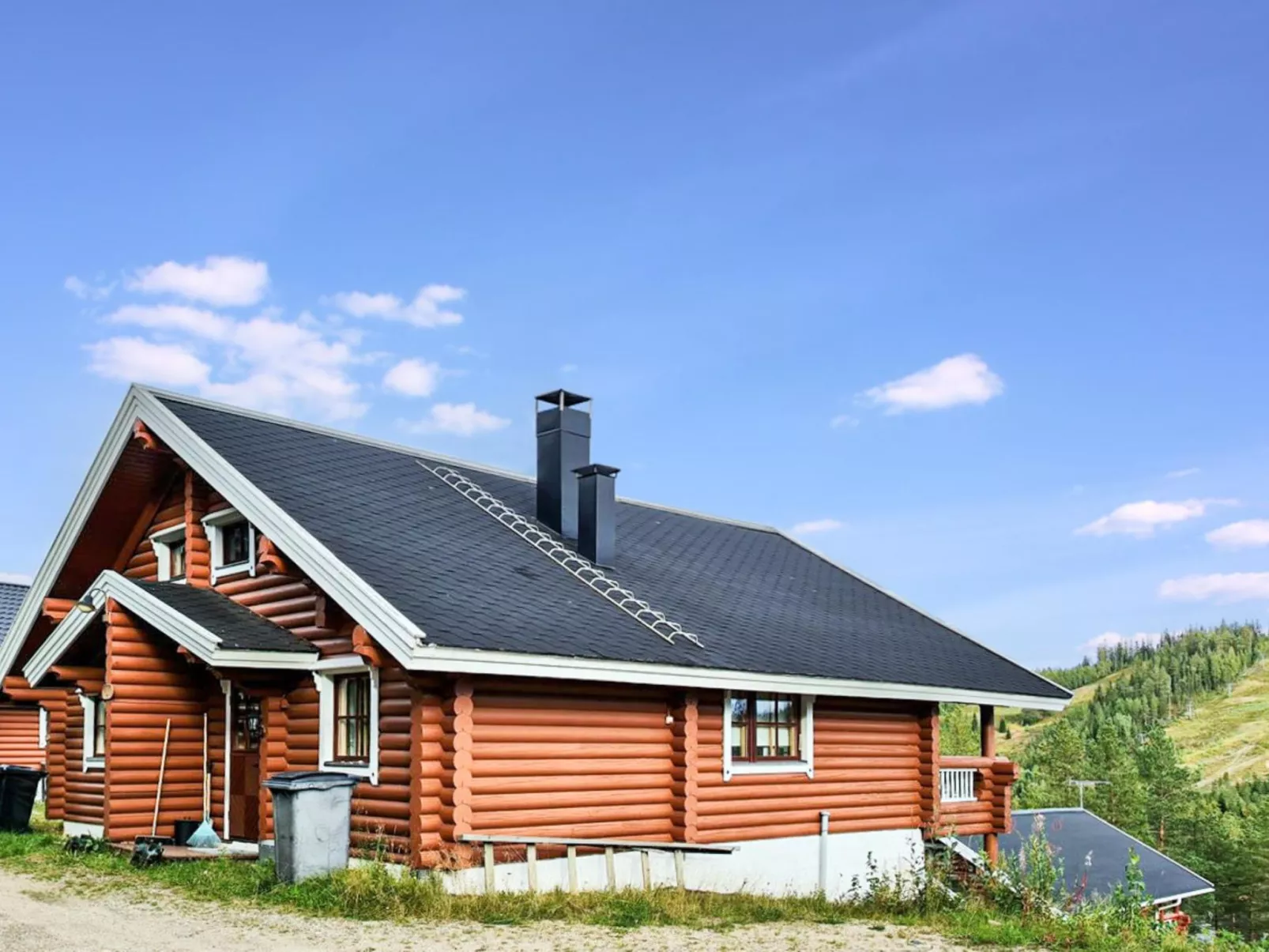 Alppi 7b paritalo-Buiten