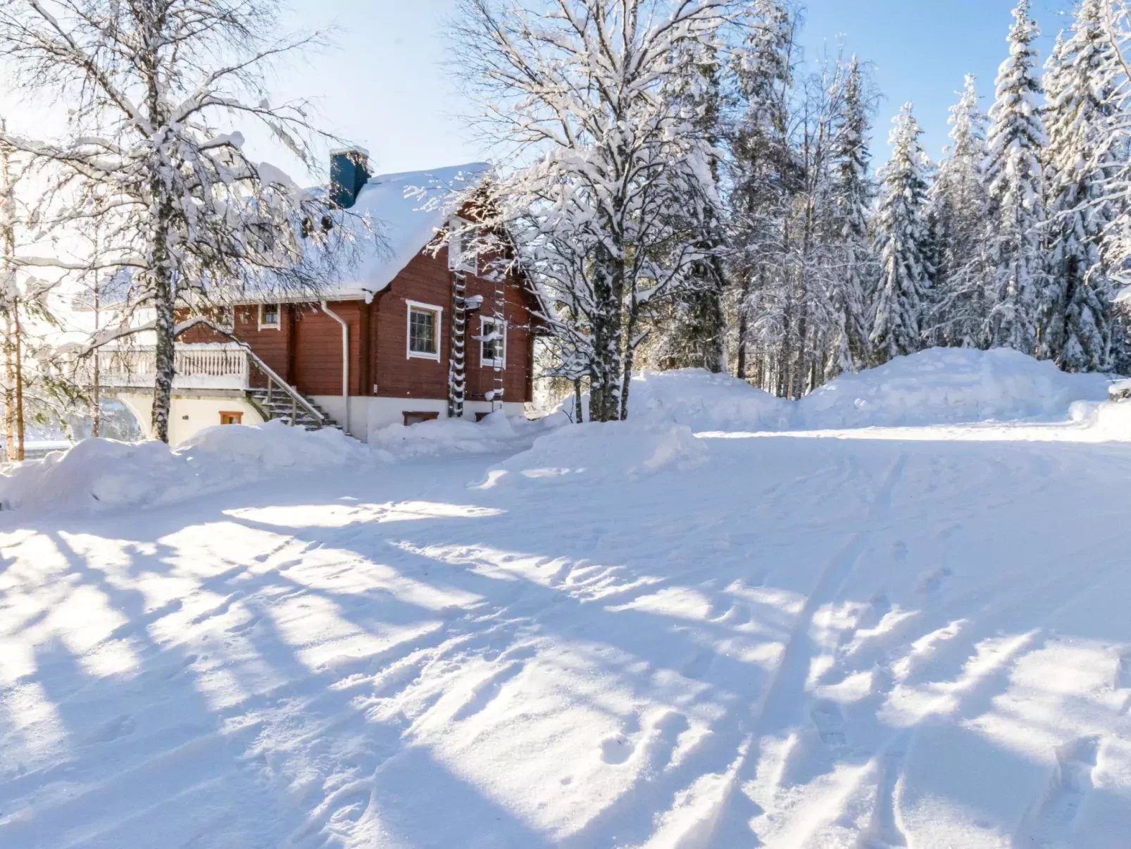 Alppikylä 1a paritalo-Buiten