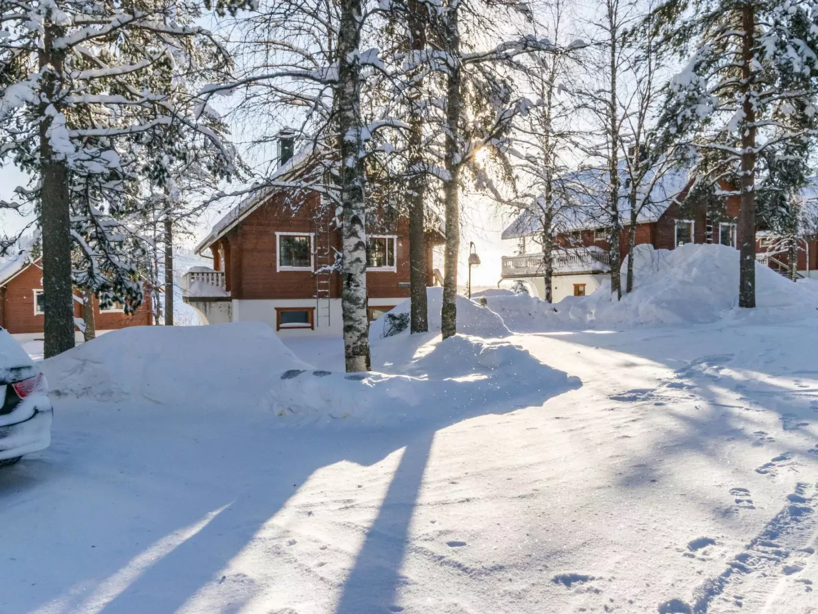 Alppikylä 3a paritalo-Buiten
