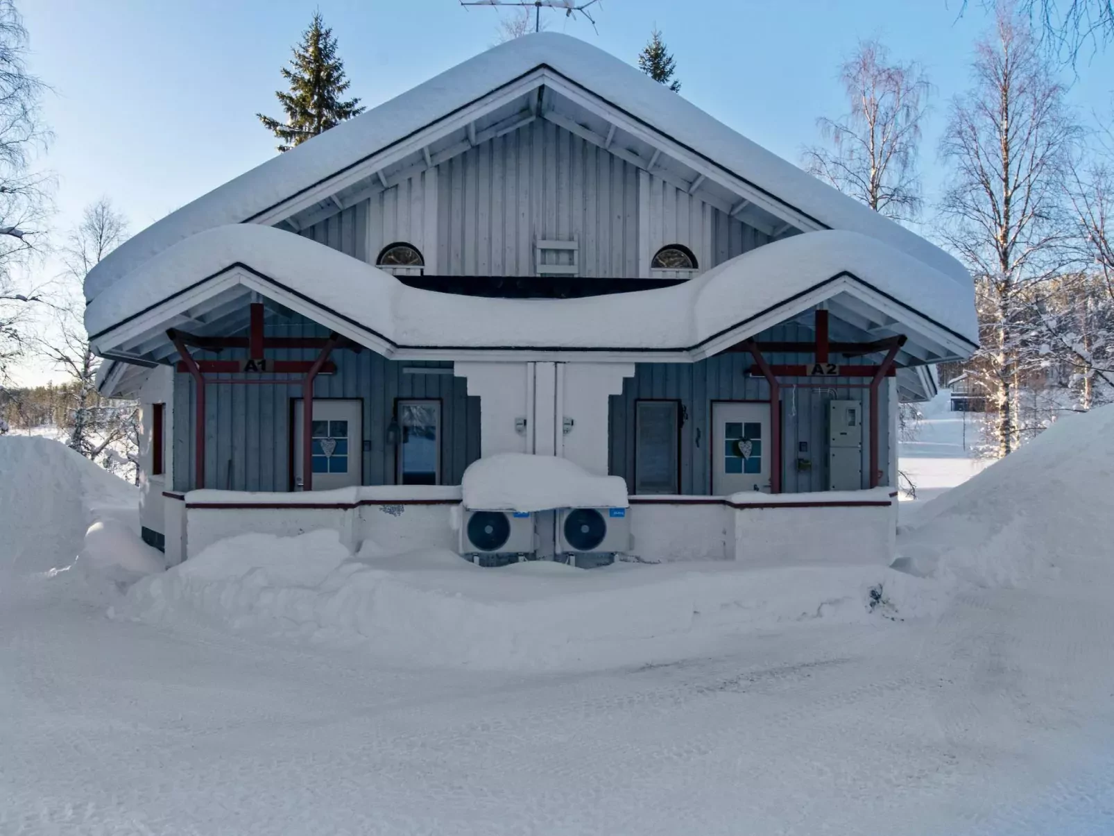 Hallantytär a2 paritalo