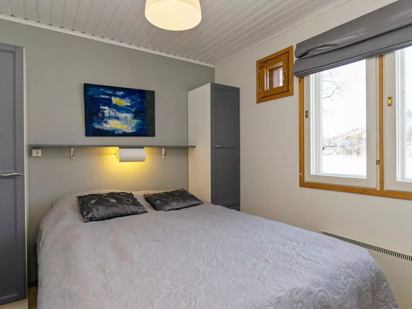 Hallantytär b3 paritalo inc. 2 ski ticke-Binnen