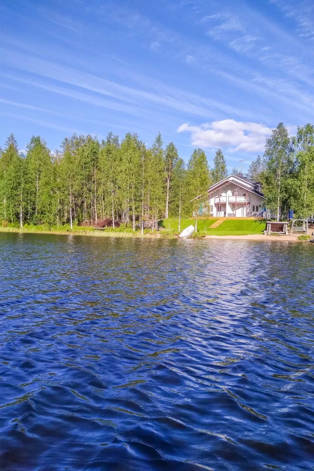 Hallantytär b3 paritalo inc. 2 ski ticke-Buiten