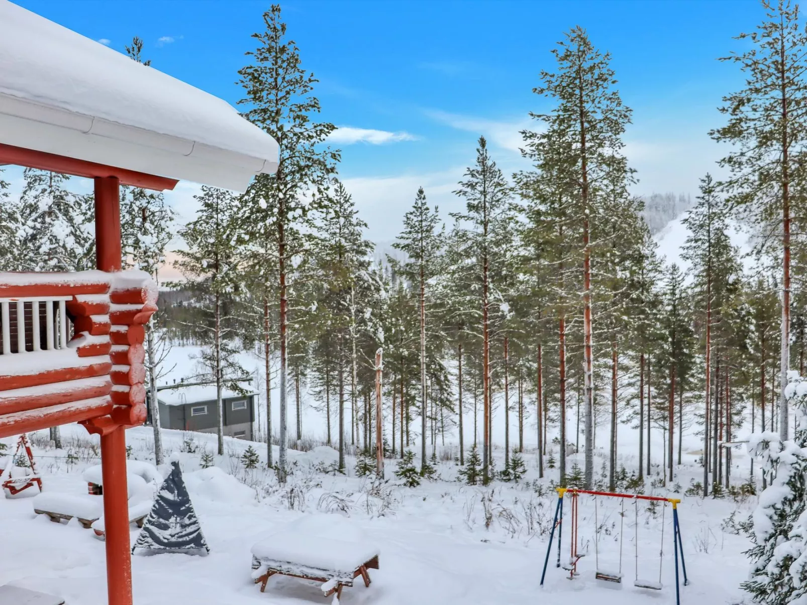 Tunturimaja 2 mökki-Buiten