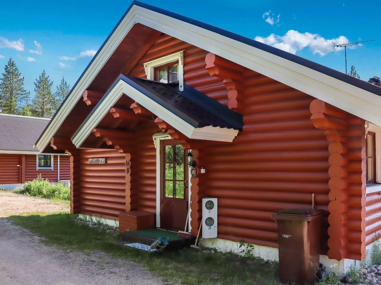 Tunturimaja 2 mökki-Buiten