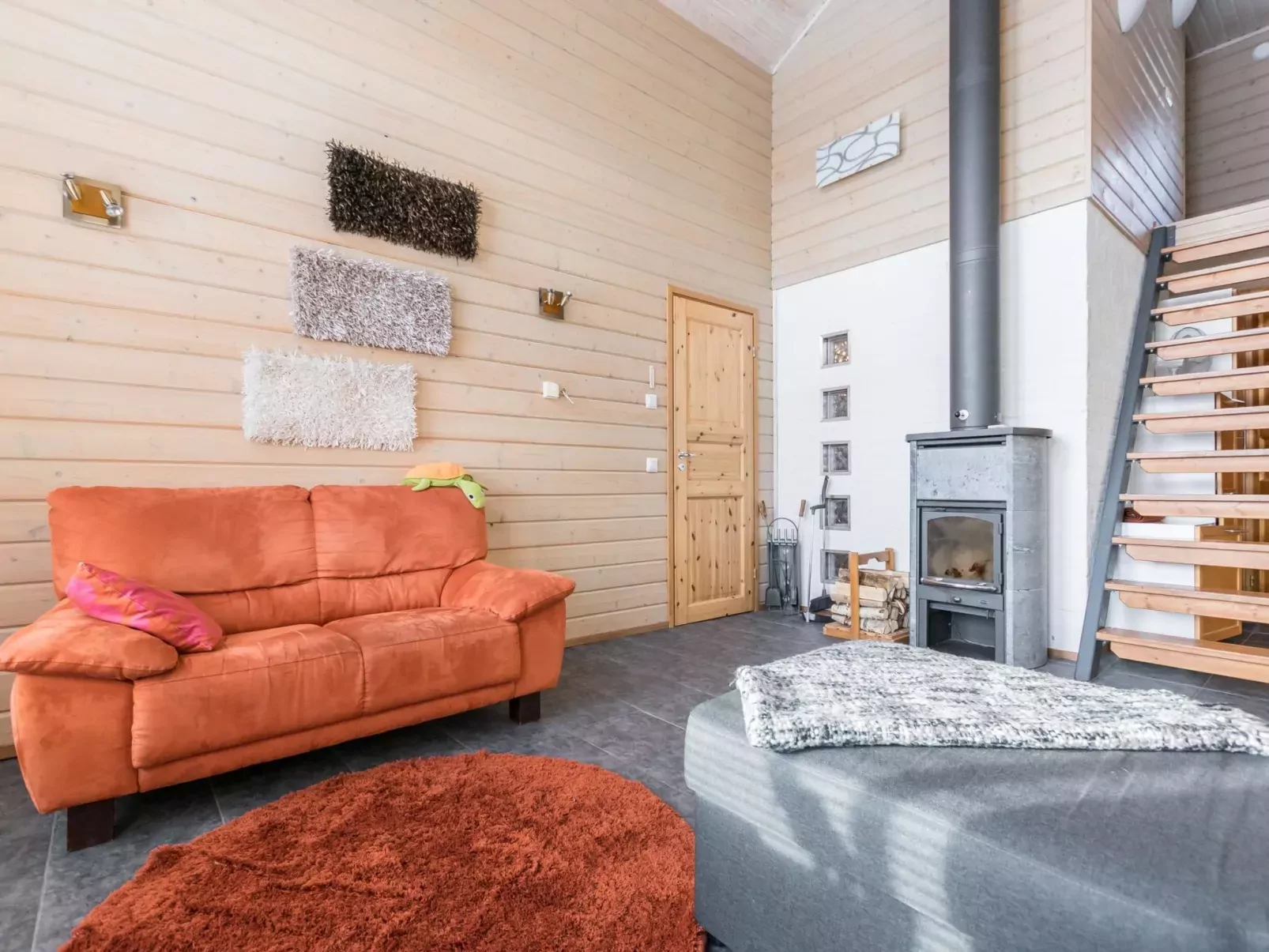 Rinteenkotka cottage-Binnen