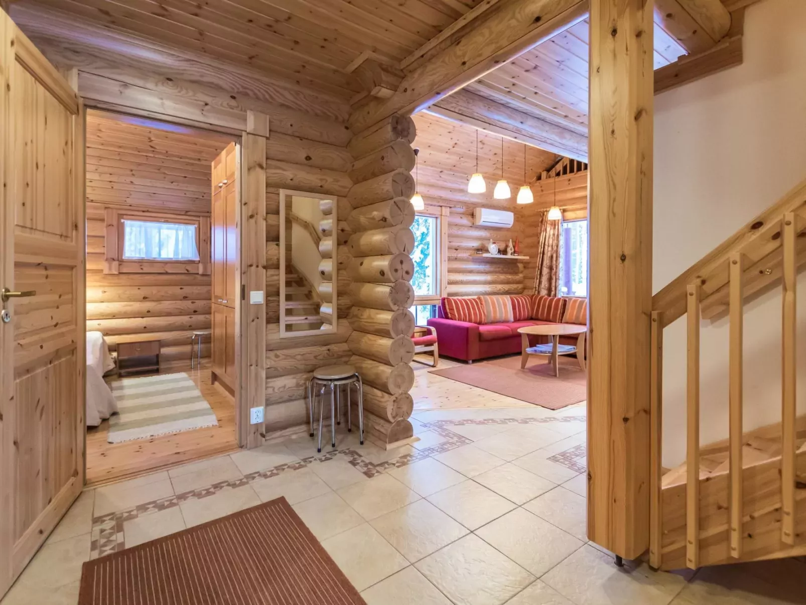Sateenkaari cottage