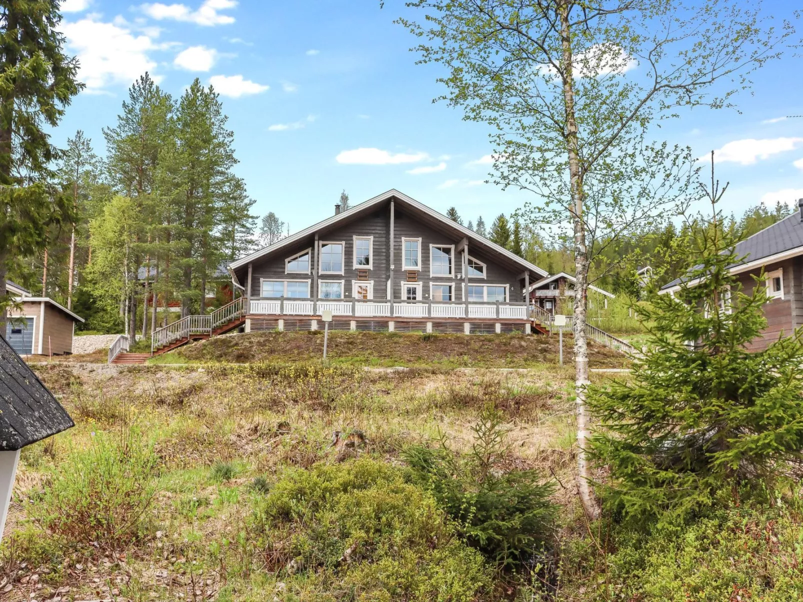 Aurinko-saaga 5 semi-detached house-Buiten