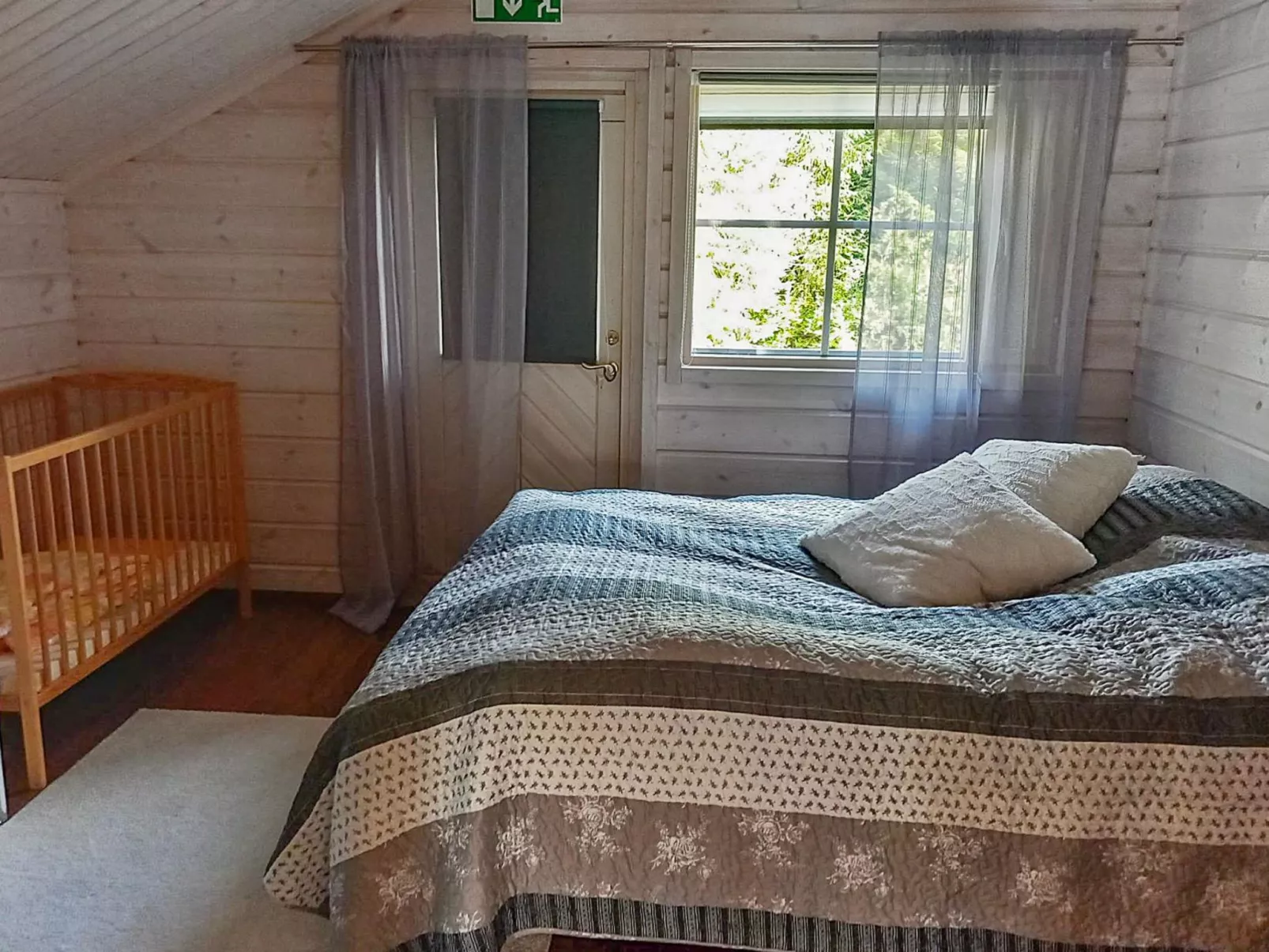 Aurinko-saaga 5 semi-detached house-Binnen