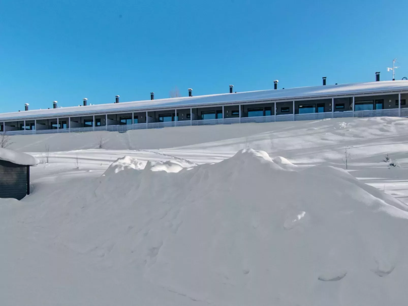 Skivillas 78 ukkohalla (7)-Binnen