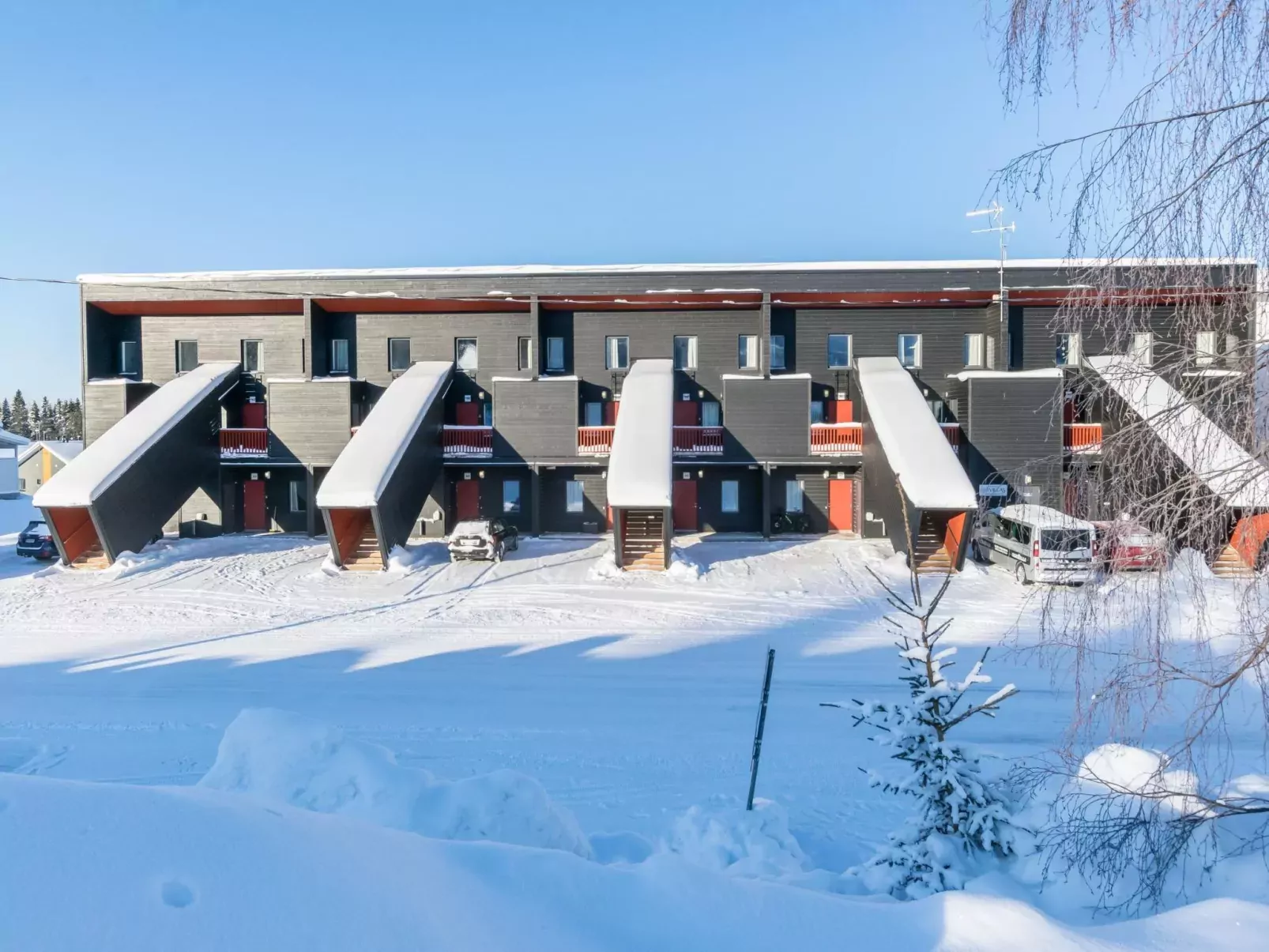 Skivillas 61 ukkohalla (b3)-Buiten