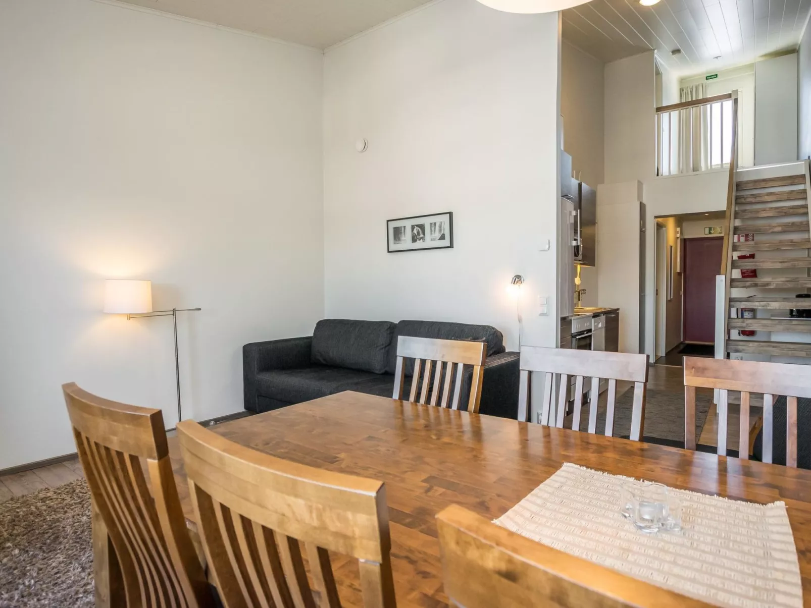 Skivillas 61 ukkohalla (b2)-Binnen