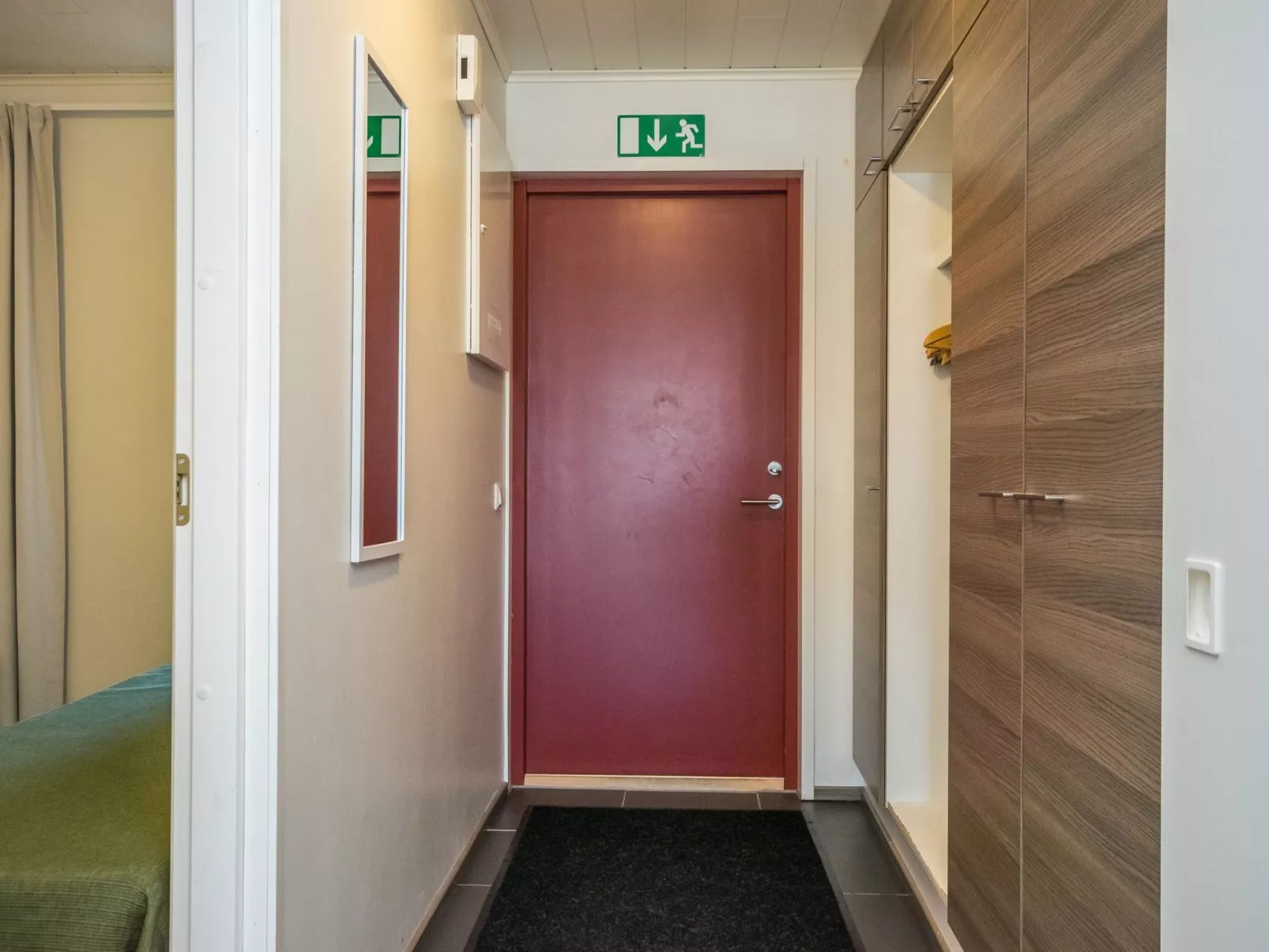 Skivillas 61 ukkohalla (b2)-Binnen