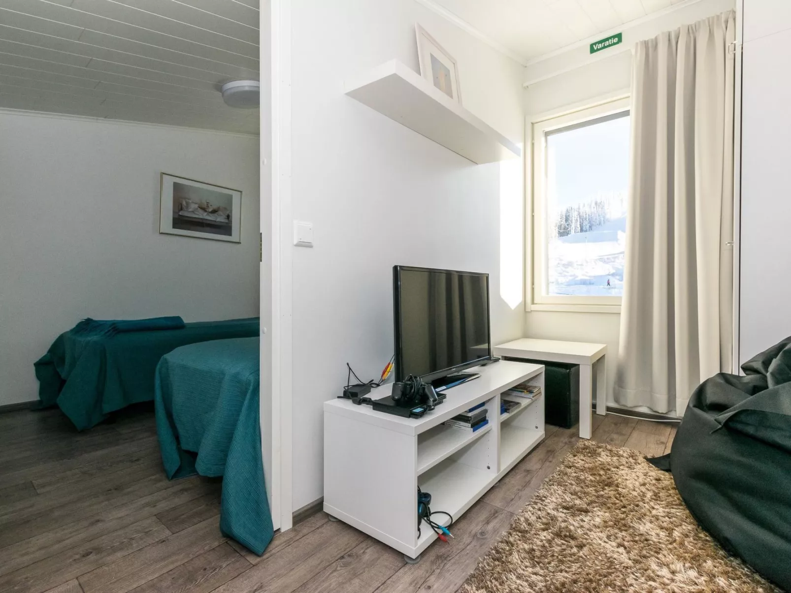 Skivillas 61 ukkohalla (b8)-Binnen