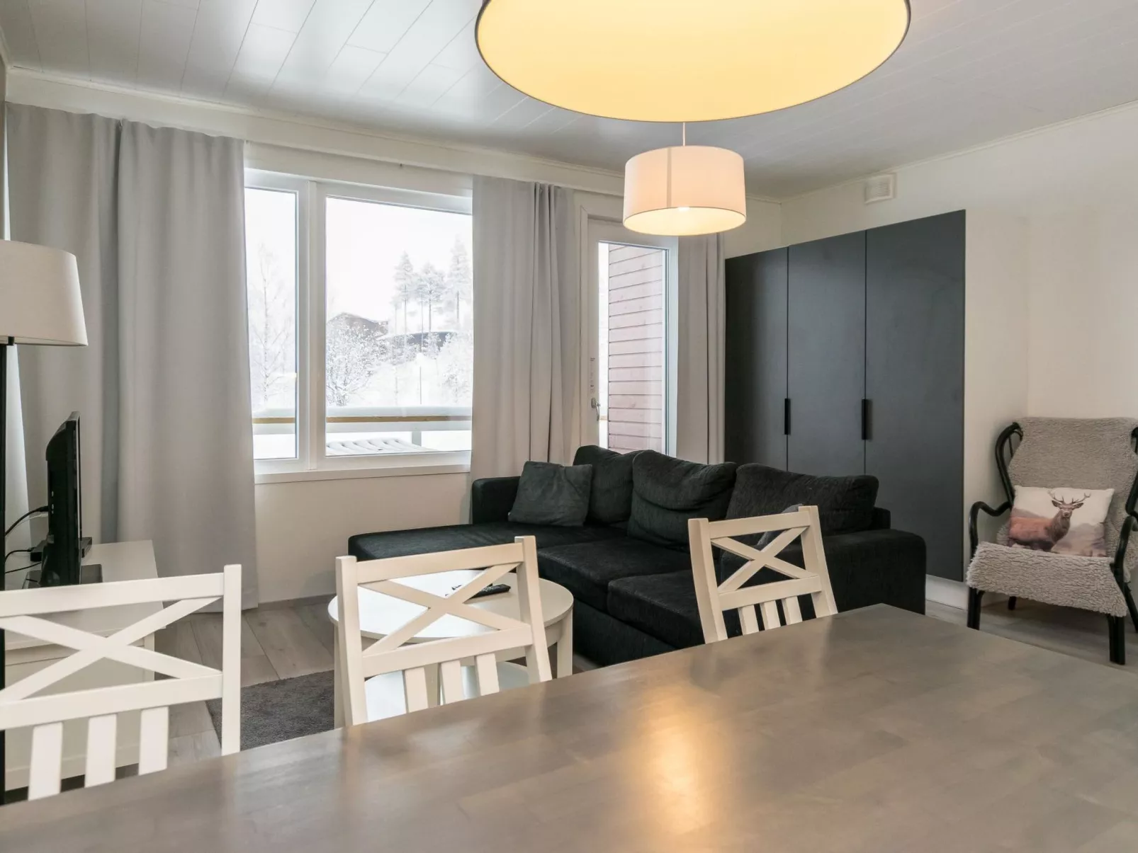 Skivillas paljakka 3. (2 bedrooms)-Binnen