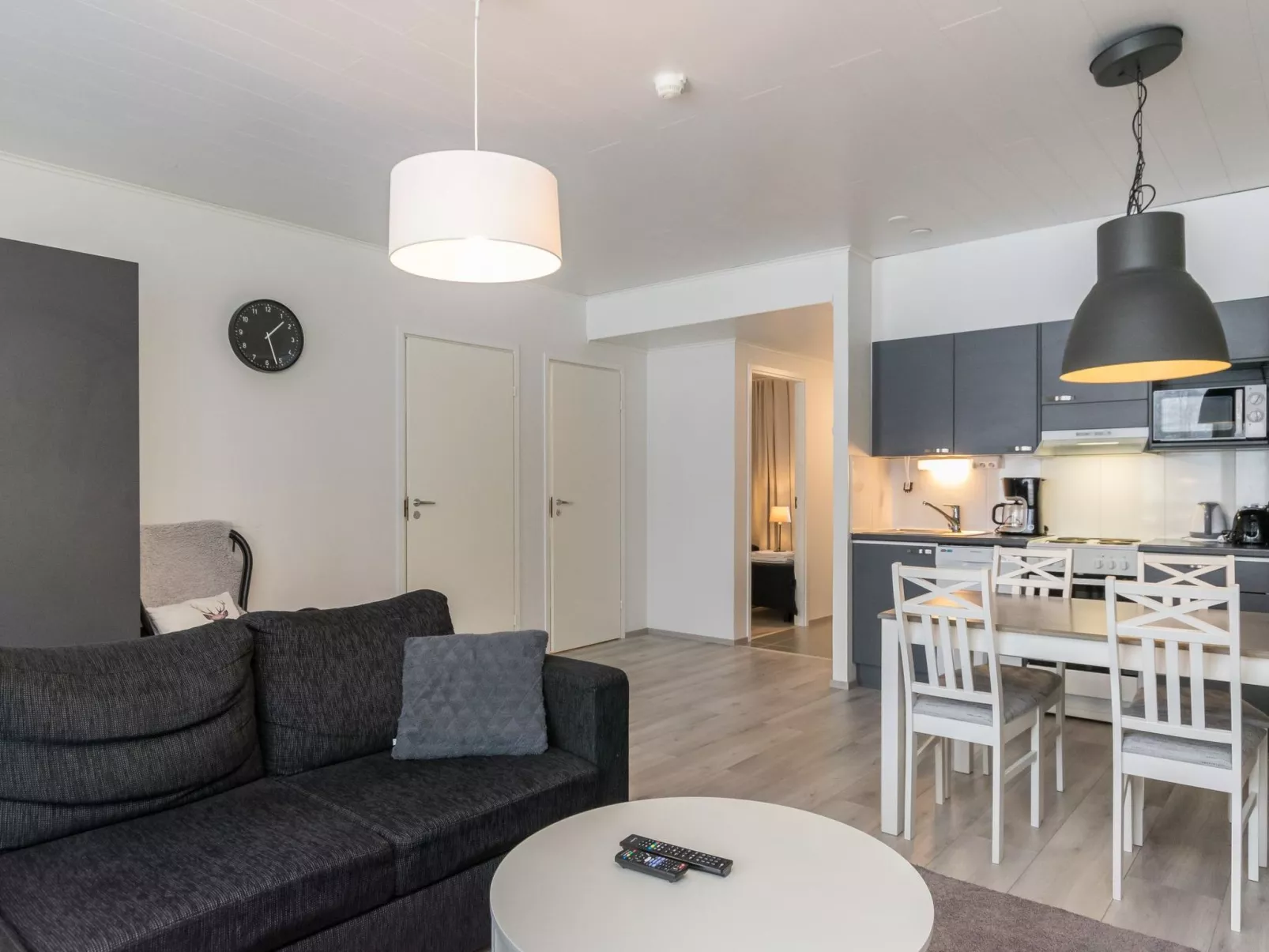Skivillas paljakka 3. (2 bedrooms)-Binnen