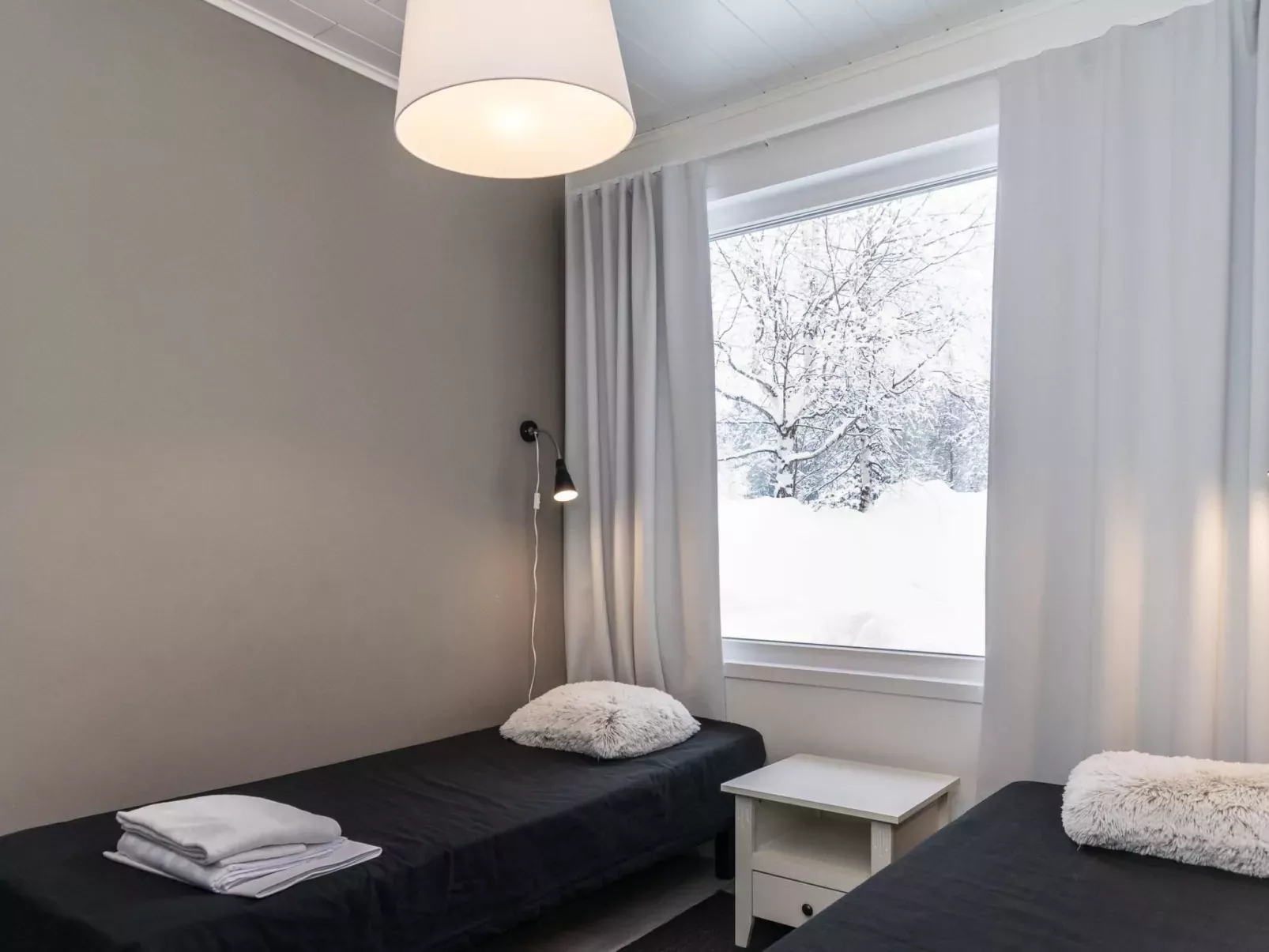 Skivillas paljakka 8. (3mh)-Binnen