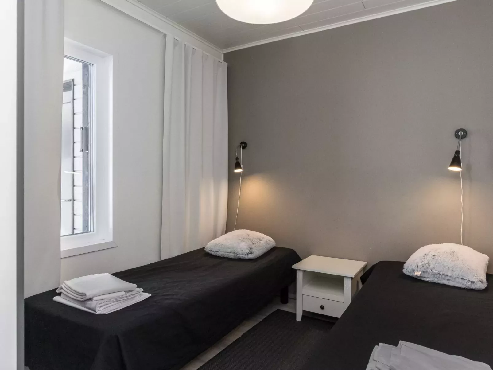 Skivillas paljakka 8. (3mh)-Binnen
