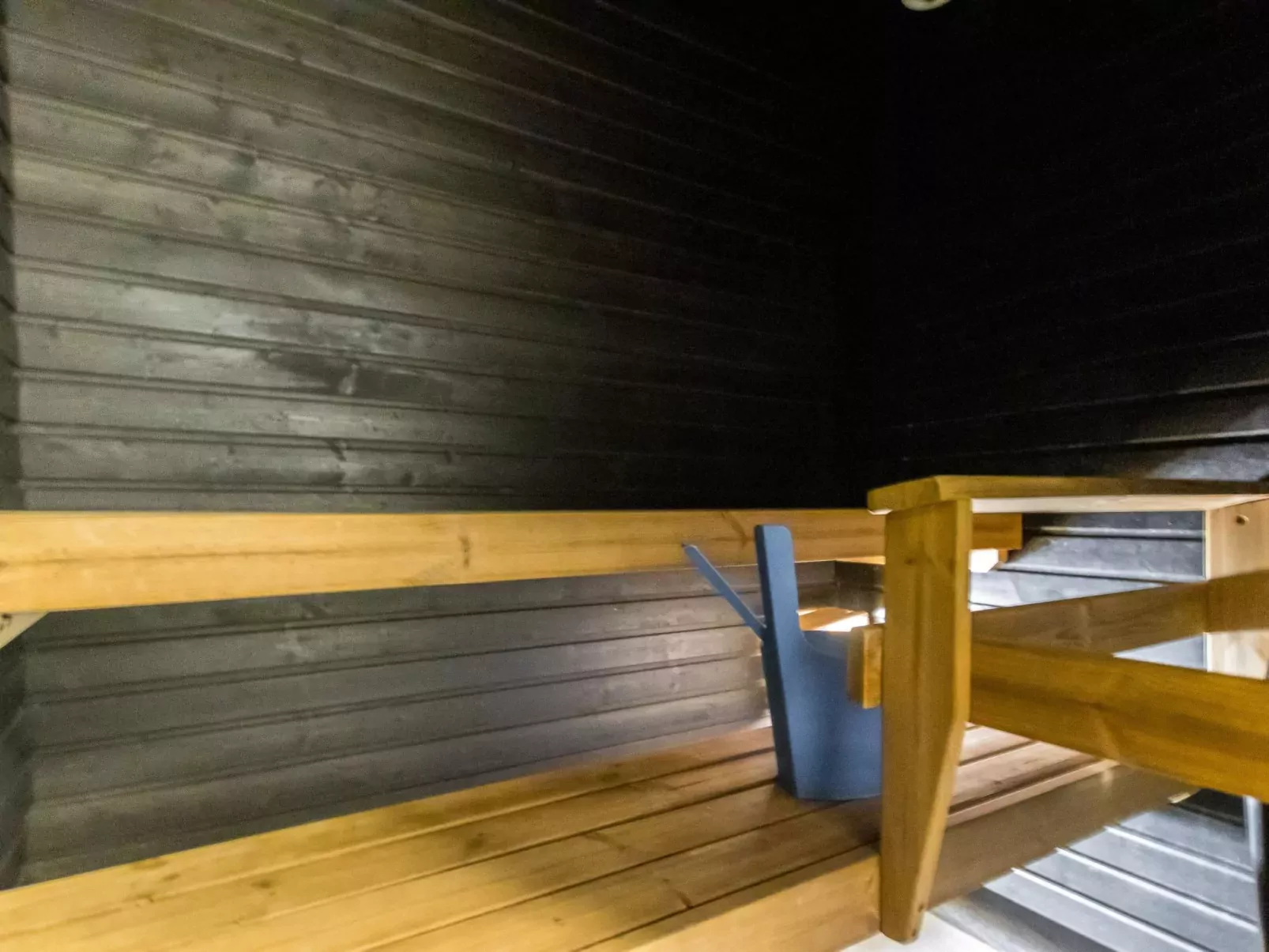 Sun&skivillas 5.-Binnen